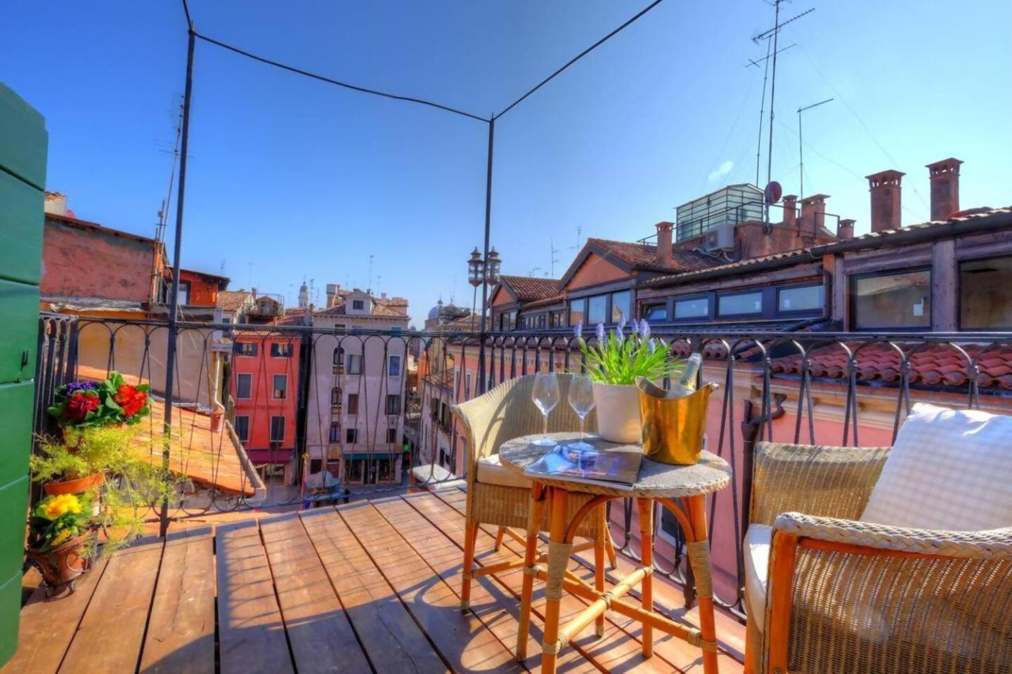 Campanile Alla Canonica Design House Venice Luaran gambar